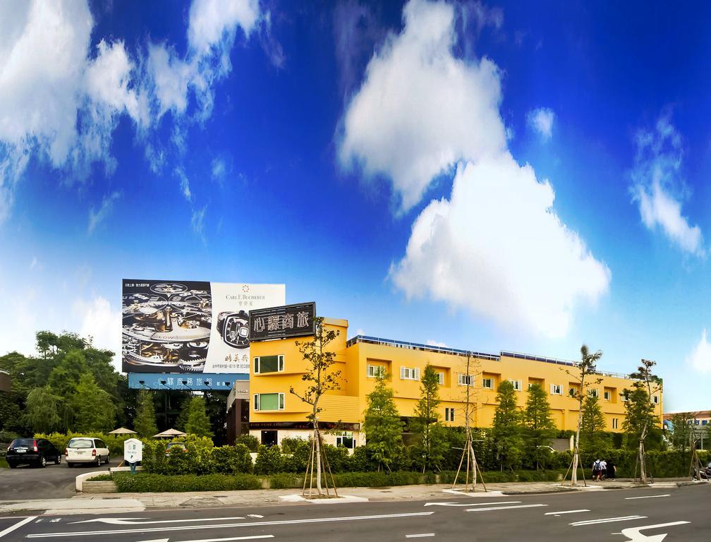 Herz Motel Taichung Exterior foto